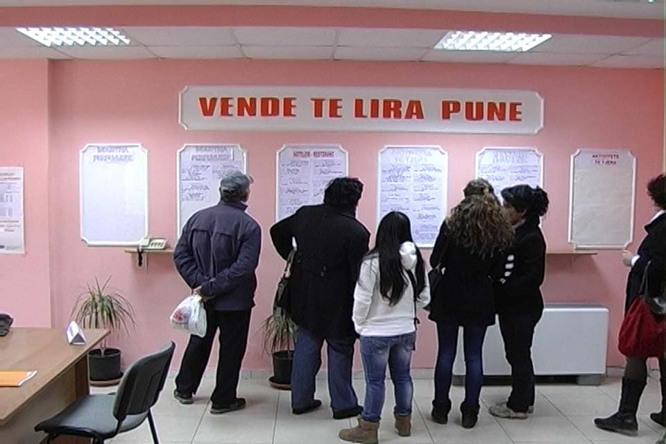 Genti i dënuar për shfrytëzim prostitucioni aplikon për postin e  Presidentit