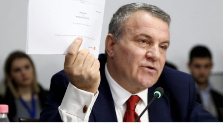Sa shumë borxh publik është shumë?