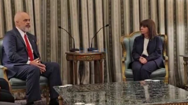 Rama në takim me Presidenten e  Greqisë/ “Do t’i zgjidhim çështjet e lëna pezull”