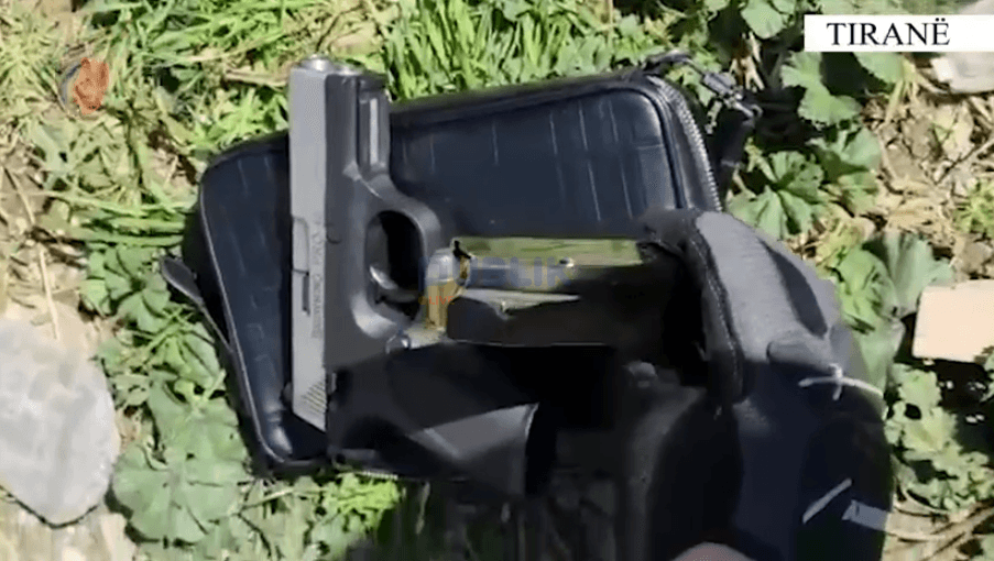 Arrestohen 4 persona në rrugën e Ndroqit me armë në makinë