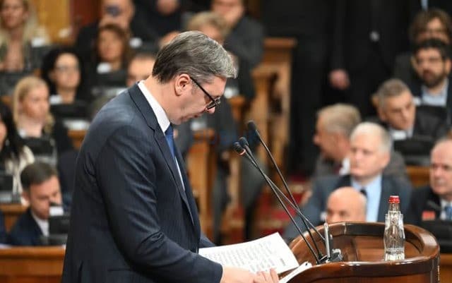 Vuçiç flet pas takimit në Ohër: Serbia nuk mund të nënshkruajë marrëveshje juridike ndërkombëtare me Kosovën