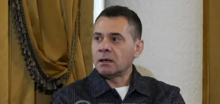 Ahmetaj zbulon kushtin e vetëm: Ja kur do kthehem në Shqipëri