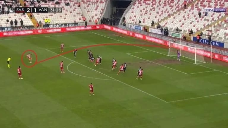 VIDEO/ 2 gola për 4 minuta, Rey Manaj fenomenal në Turqi