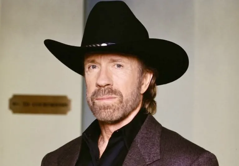 Ndahet nga jeta Chuck Norris, legjenda e arteve marciale