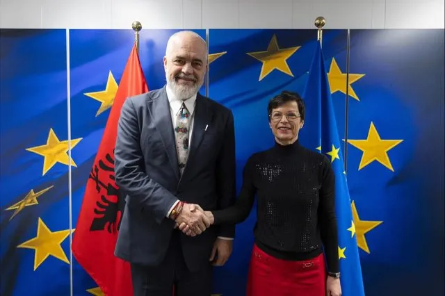 Komisionerja  Kos, për  Ballukun: SPAK po bën punë shumë të mirë!