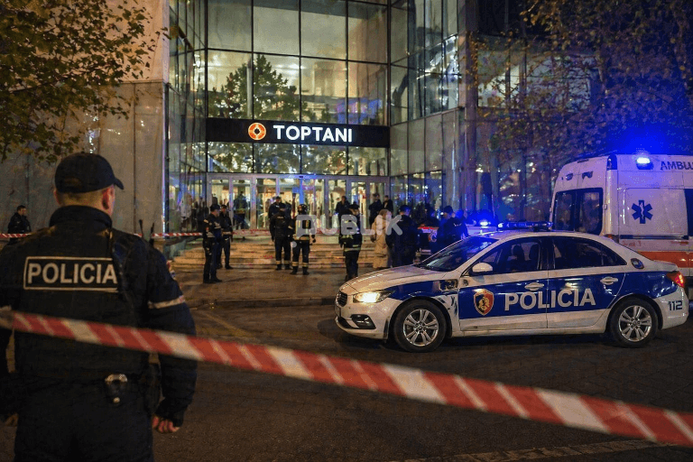 Alarm për bombë në “Toptani”, boshatiset urgjent qendra tregtare