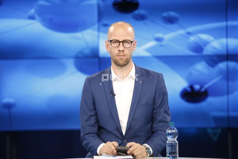 Të hapësh biznes në Shqipëri është një kurth!
