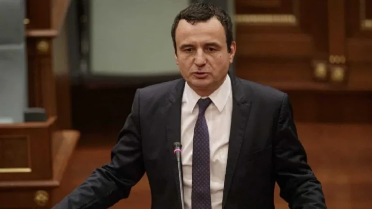 Albin Kurti për ‘gjynah’, me vetëm 16.41 euro në llogarinë bankare