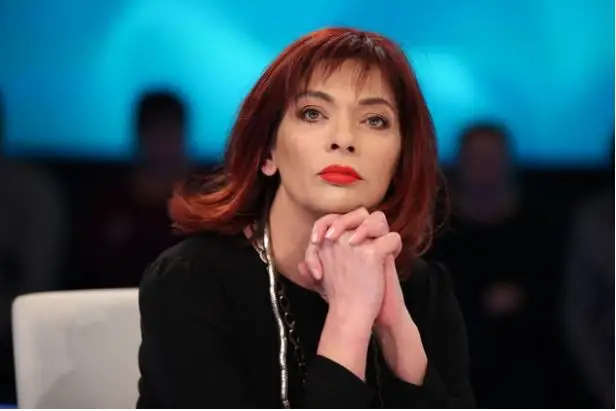 Banori i “Ferma VIP” paska ka qenë në romancë me Ema Andrean