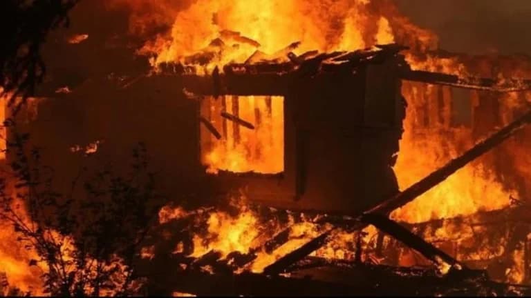 Shpërthimi i bombolës së gazit i merr jetën babait dhe dy fëmijëve