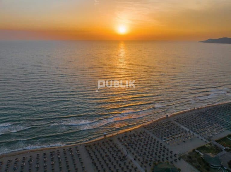 Boom apo iluzion? Turizmi shqiptar përballë sfidave të reja