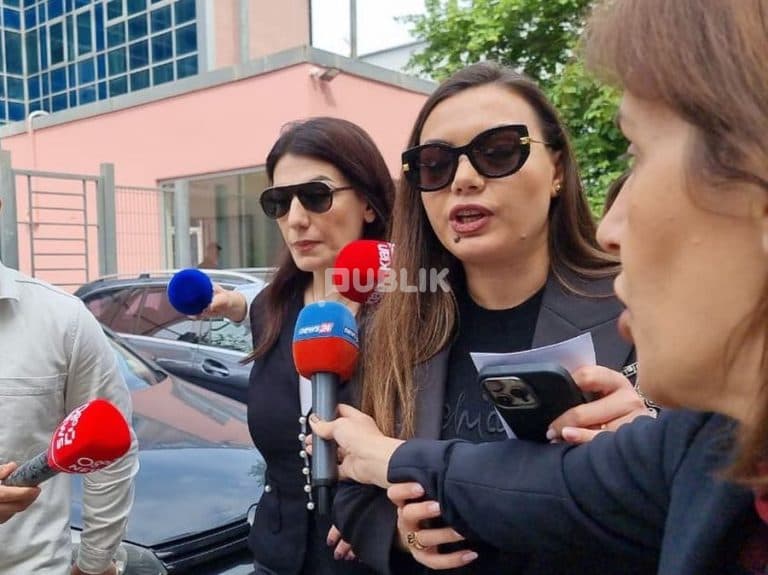 ‘Recitoi’ me orë të tëra në TV, Karçanaj kyç gojën te pyetjet pa regji