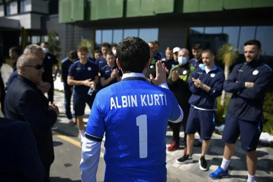 Albin Kurti ‘hap thesin’, ofron 1 milion euro për ‘kokën’ e Turqisë