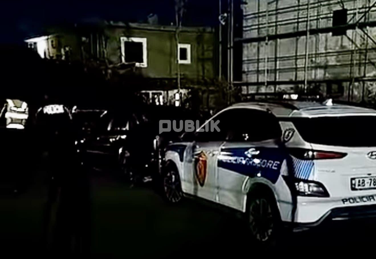Durrës: 44-vjeçari i dehur përplas makinën e policisë