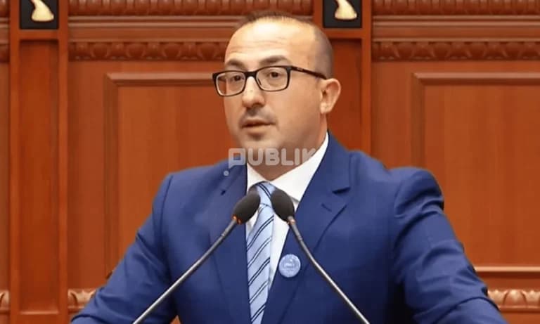 Shpërthen Korreshi: Ju keni kaq vite që tallni b*thën me shqiptarët!